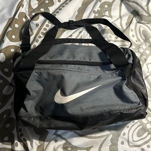 Nike duffel bag
